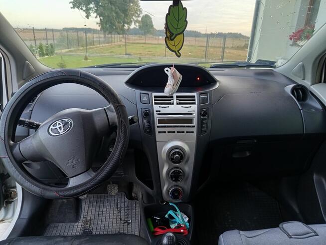 Sprzedam Toyote Yaris 2