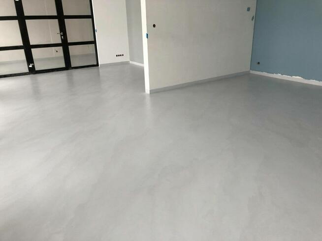 mikrocement podłoga, schody, ściany