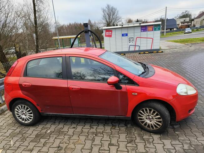 15 lat w rodzinie. Punto 1.4 78KM 2009r