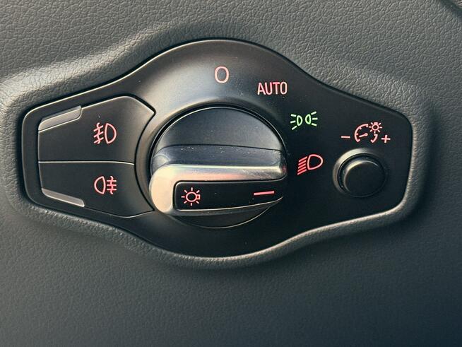 Audi Q5 2.0TFSi 225KM Quattro/Xenon/Led/Parktronic/Alu/Serwis