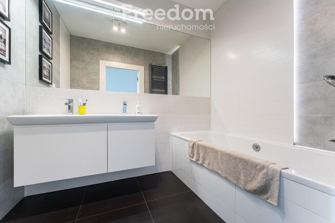 Dwupoziomowy loft| Garaż i komórka w cenie