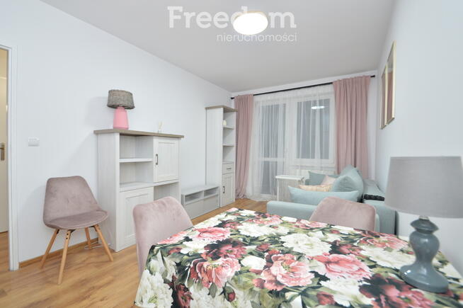 Kawalerka po remoncie na Jarotach do wynajęcia