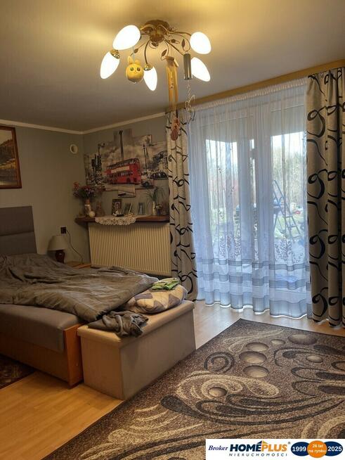 Dom w centrum: 240 m², Fotowoltaika.