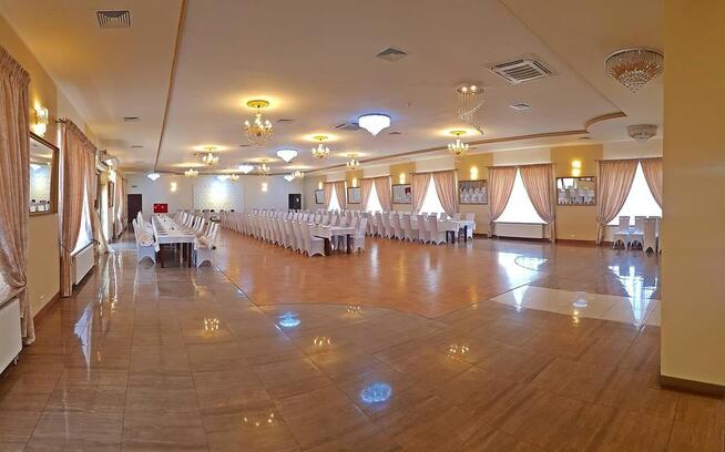 Kompleks hotel-eventowy + bud.usługowe z najemcami