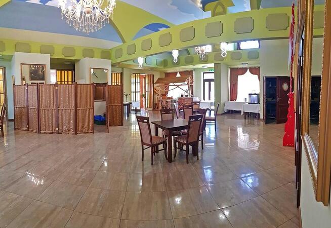 Kompleks hotel-eventowy + bud.usługowe z najemcami