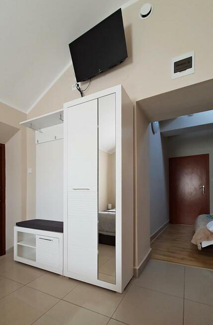 Kompleks hotel-eventowy + bud.usługowe z najemcami