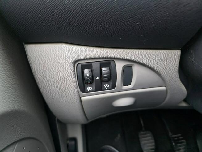 Renault Twingo 1.2 Beznyna 58 KM, Klimatyzacja, Dwa Klucze, Isofix, Metalik