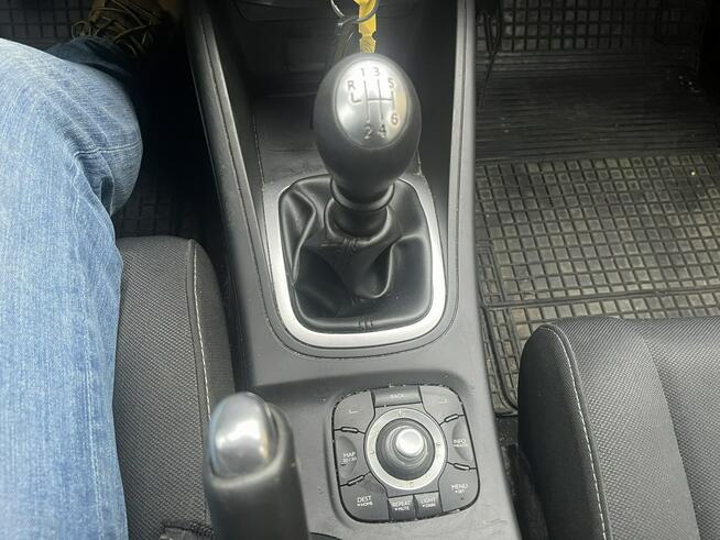 Renault Megane zarejestrowany bezwypadkowy nawigacja klimatyzacja benzyna
