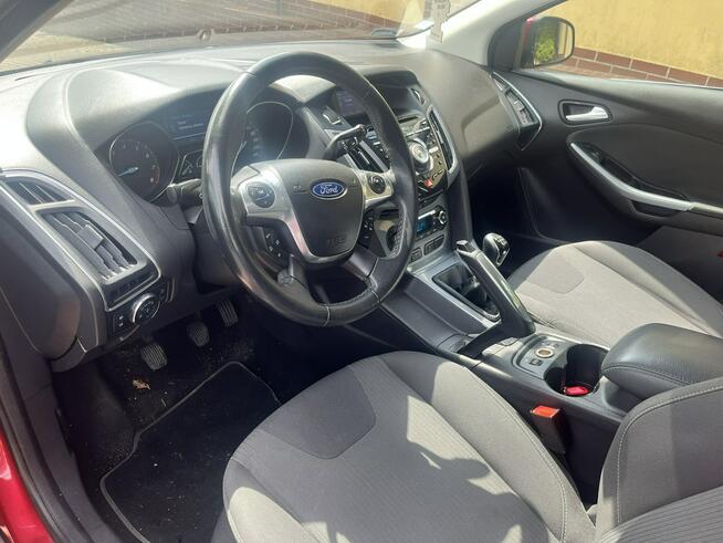 Ford Focus 1.6 benzyna 150 KM bogate wyposażenie