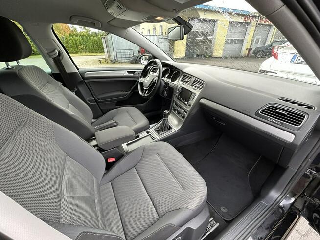Volkswagen Golf 1.4 benzyna bezwypadkowy model 2014 nawigacja
