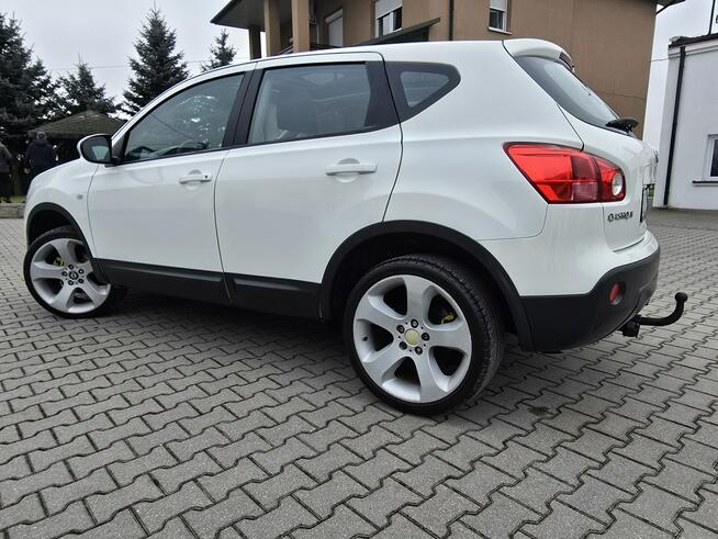 Nissan Qashqai 1,6Benz. Navi.Alu.Panorama Dach.DVD.Tempomat.Halogeny.Okazja