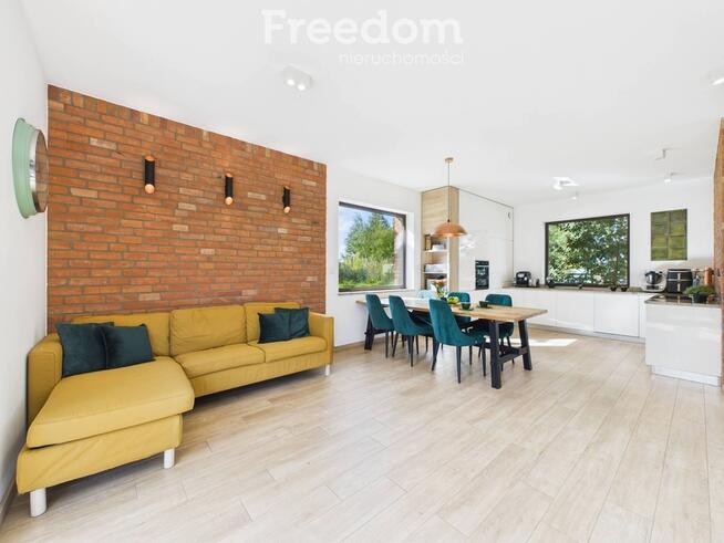 Atrakcyjny i przestronny dom w Wójtowie