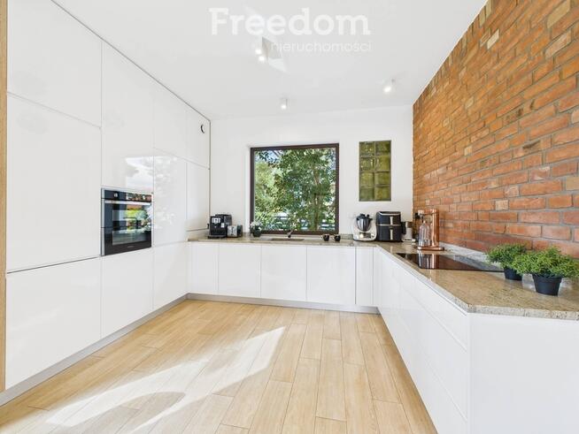 Atrakcyjny i przestronny dom w Wójtowie