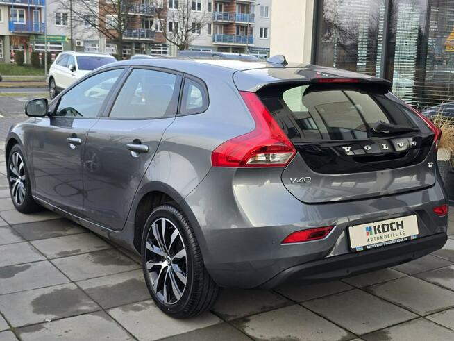 Volvo V40 T2 Momentum