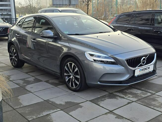 Volvo V40 T2 Momentum