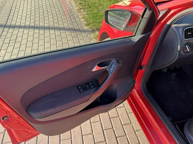 Volkswagen Polo 1,6 TDI, tempomat, CLIMAtronic, isofix, Bluetooth, alufelgi,parktronik