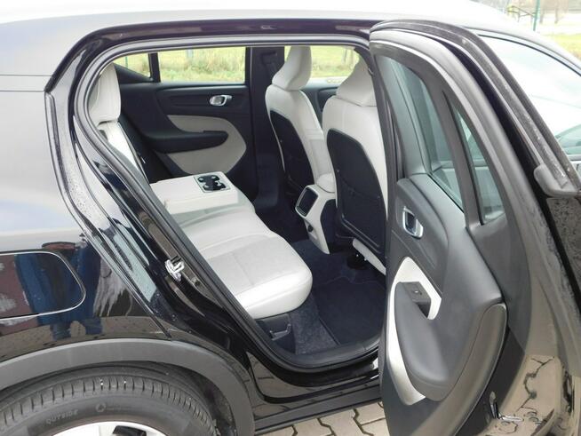 Volvo XC 40 z Gwarancją Beżowa Tpicerka Kamera Model 2021r