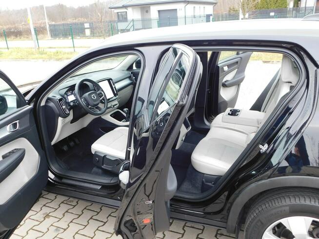 Volvo XC 40 z Gwarancją Beżowa Tpicerka Kamera Model 2021r