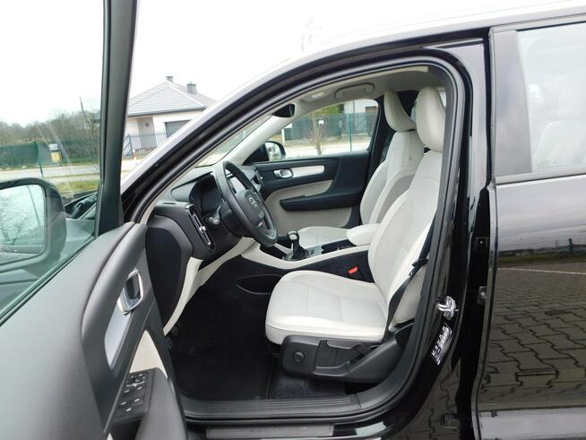 Volvo XC 40 z Gwarancją Beżowa Tpicerka Kamera Model 2021r