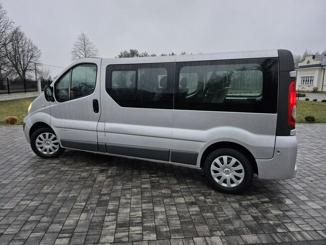 Renault Trafic LONG 9 osobowy PASANGER 115KM nadmuchy