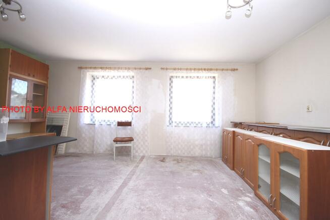 Mieszkanie Żarów, Mrowiny