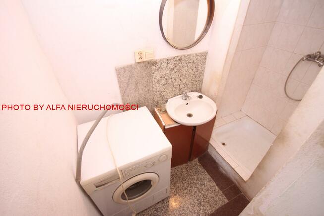 Mieszkanie Żarów, Mrowiny