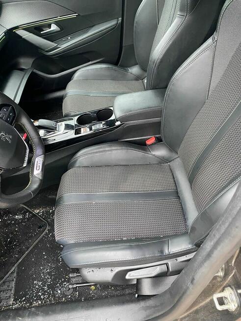 PEUGEOT 208 II 1.2i PureTech 130 GT Line EAT8 FS278