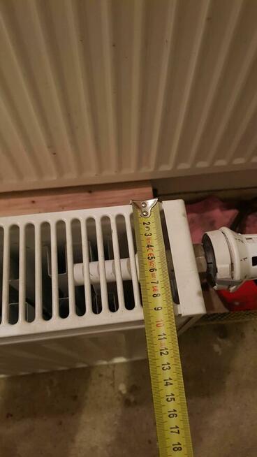 Grzejnik kaloryfer CO z termostatem 60x60x10 600x600x100