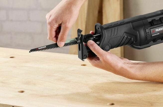 Akumulatorowa piła szablasta PARKSIDE 20 V, PSSAP 20-Li E6
