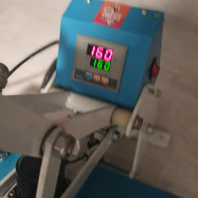 Duża Prasa Termotransferowa 40x50 Automatyczna | używana