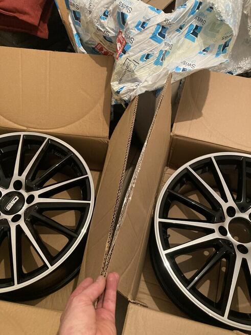 Felgi 18 cali 5x112 plus opony letnie