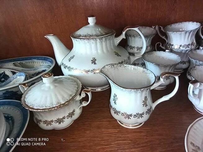 Dzbanek. Serwis Chodzież. Made in Poland. Srebrne kwiatki. K