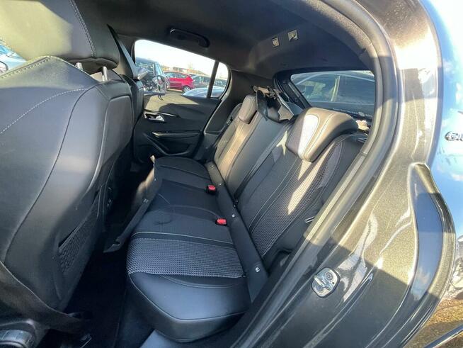 PEUGEOT 208 II 1.2i PureTech 130 GT Line EAT8 FS278