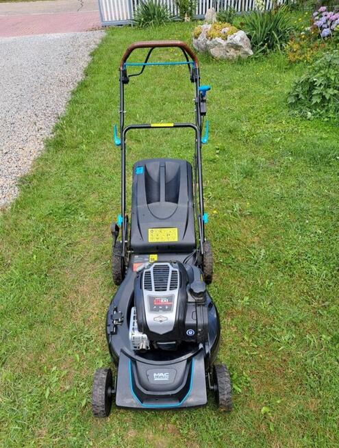 Kosiarka spalinowa MACallister z napędem 675exi B&S 51cm