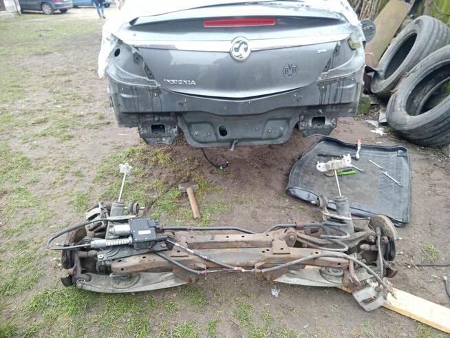 Sprzedam Części Opel Insignia 2011r