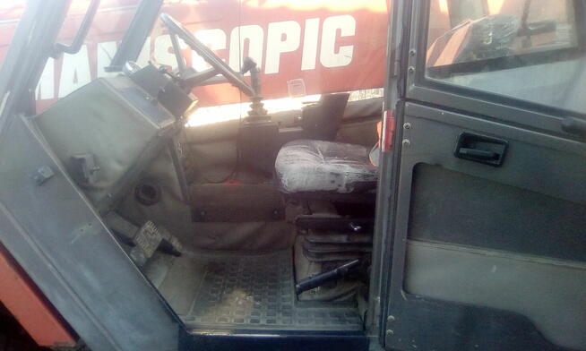 Ładowarka MANITOU 1230