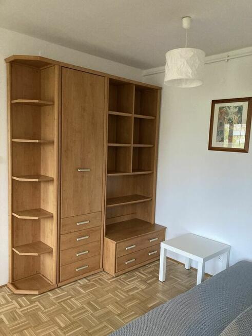 Przytulna kawalerka do wynajęcia na Kabatach