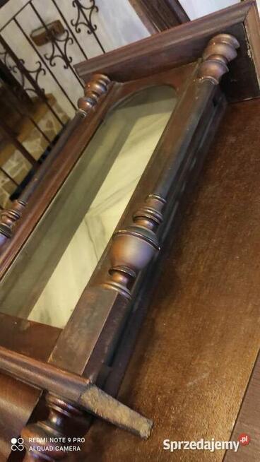 Stara skrzynia zegara wiszącego P 51, eklektyk