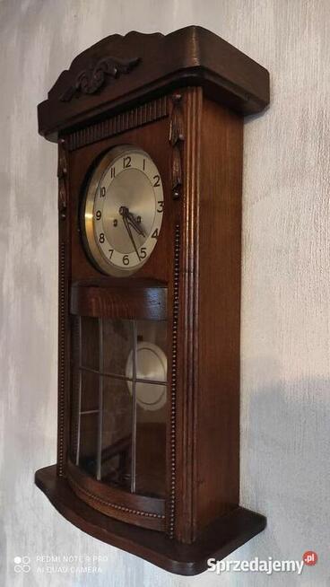 Zegar wiszący międzywojenny, ciekawa skrzynka