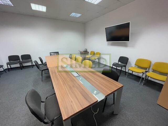 Pokój 40m2,ochrona,świetliki dachowe ,dostęp 24h