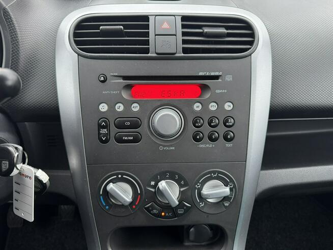 Suzuki Splash Klimatyzacja, Elektryczne szyby, Elektryczne lusterka, 5 drzwi