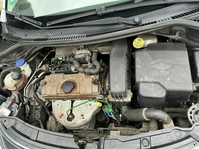 Peugeot 207 Oszczędna benzyna, klimatyzacja, isofix, niski przebieg, import Niemcy