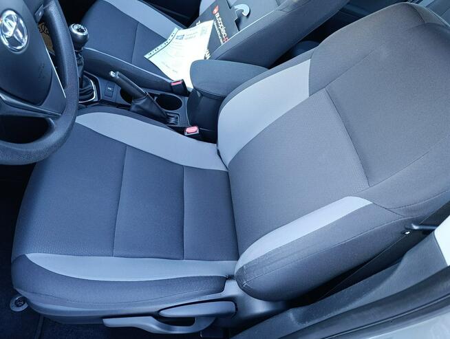 Toyota Auris Bezwypadkowa, Serwisowana tylko 17000km!!! przebiegu