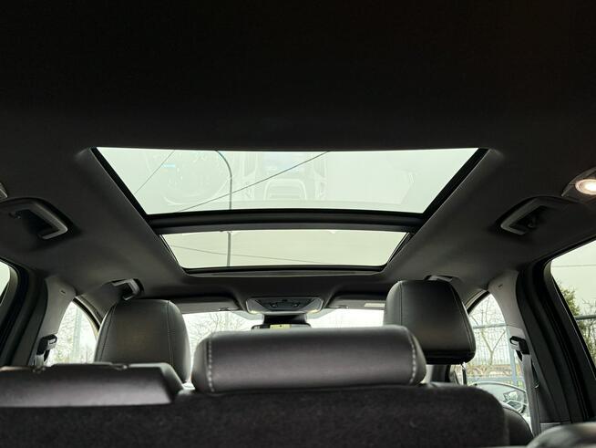 Ford Kuga *ST-LINE*4 X 4*navi*alu*panorama-dach*kamera*serwis*super stan*