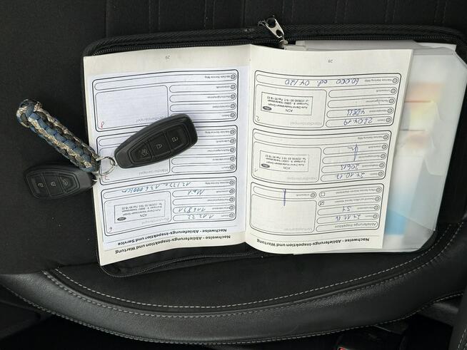 Ford Kuga *ST-LINE*4 X 4*navi*alu*panorama-dach*kamera*serwis*super stan*