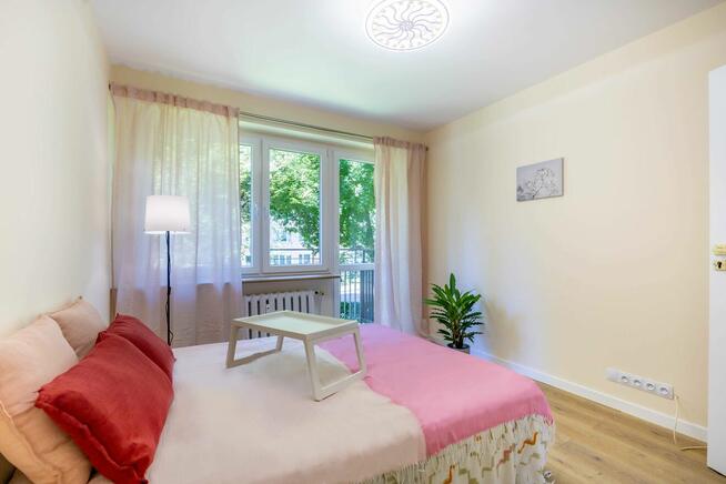 4 pokojowe mieszkanie po remoncie