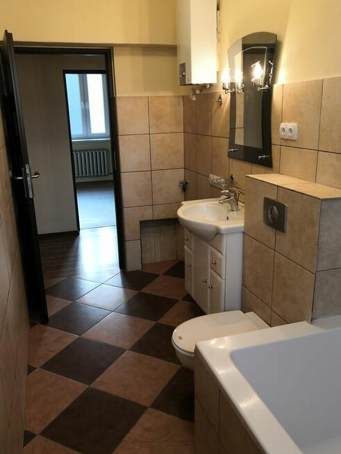 Atrakcyjna 1/2 część domu w Chorzowie-Batorym .