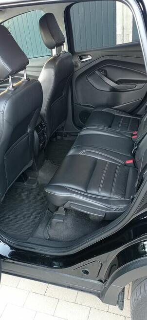 FORD ESCAPE 2.0 EcoBoost 4x4 242 KM Titanium