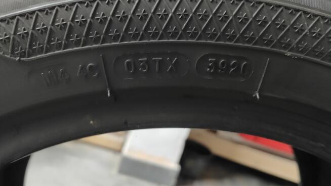 Opony zimowe Kleber Krisalp Hp3 235/45/17