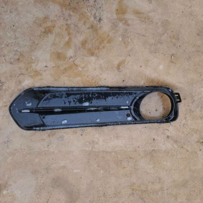 BMW 1 F20 kratka atrapa lewa zderzaka oryginał